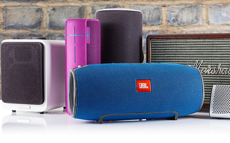 Как выбрать портативную колонку?